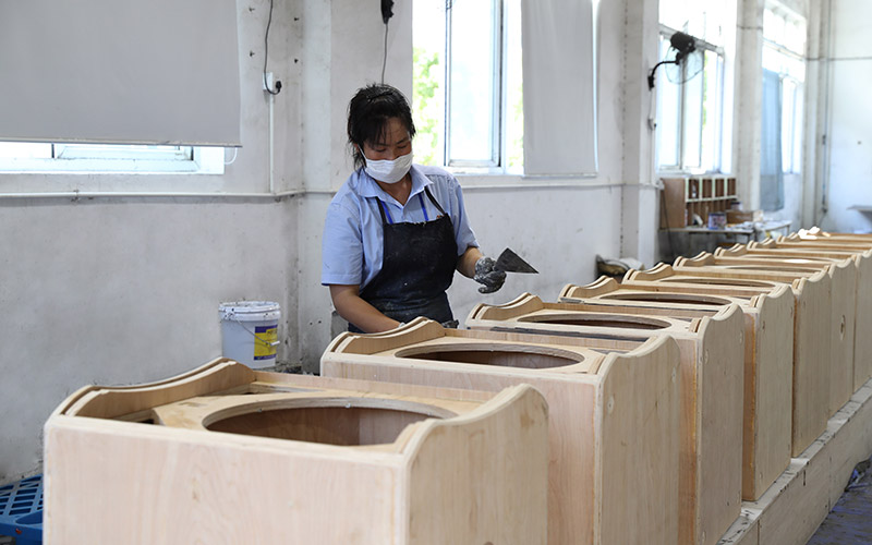 Wooden Cabinet Workshop